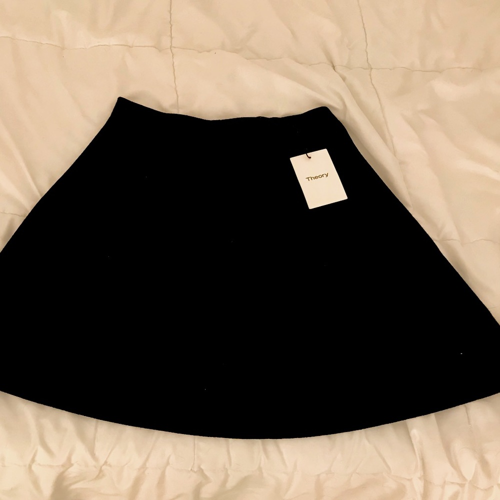 Theory black sweater skirt P